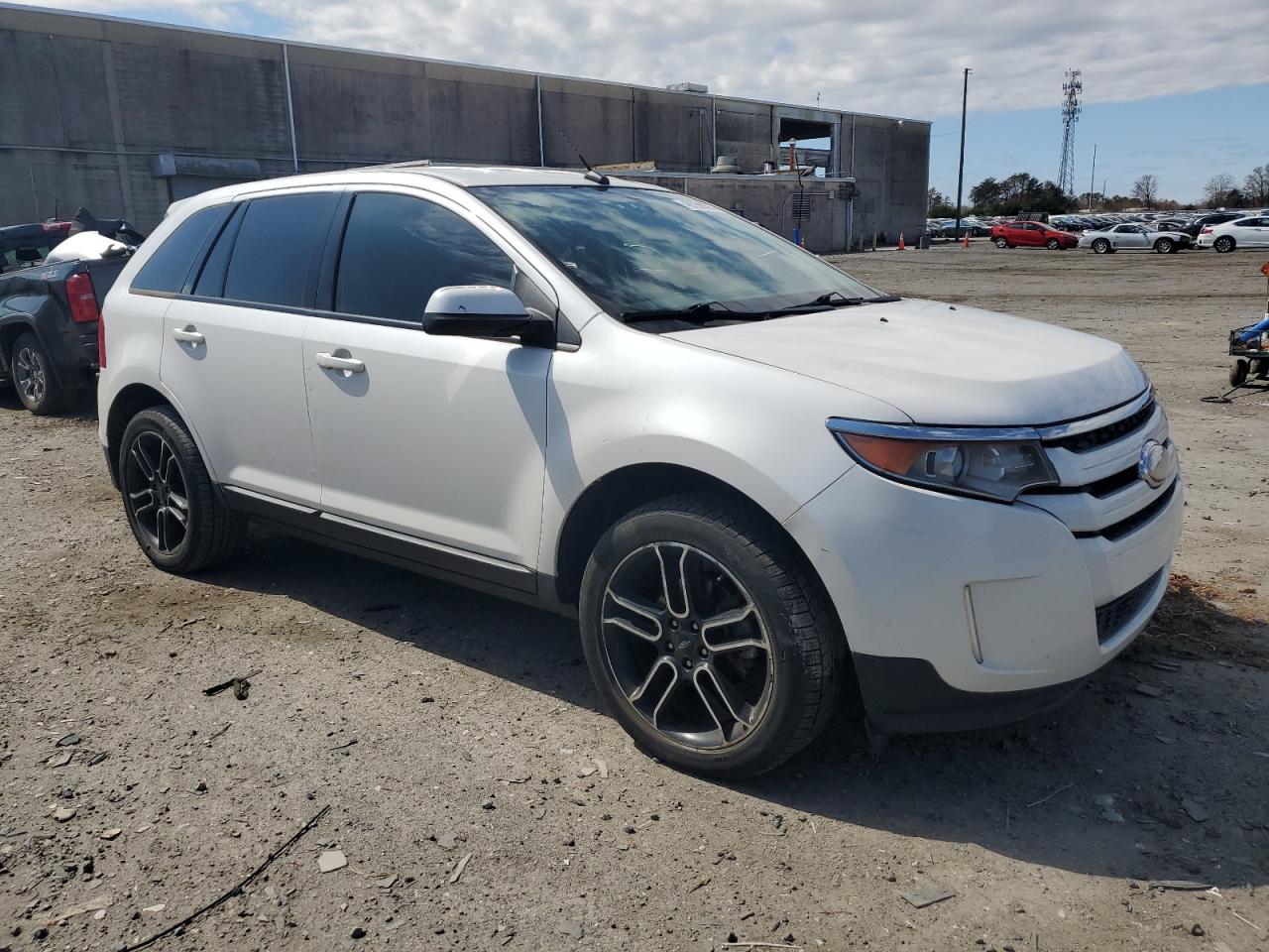 2013 Ford Edge - Image 4