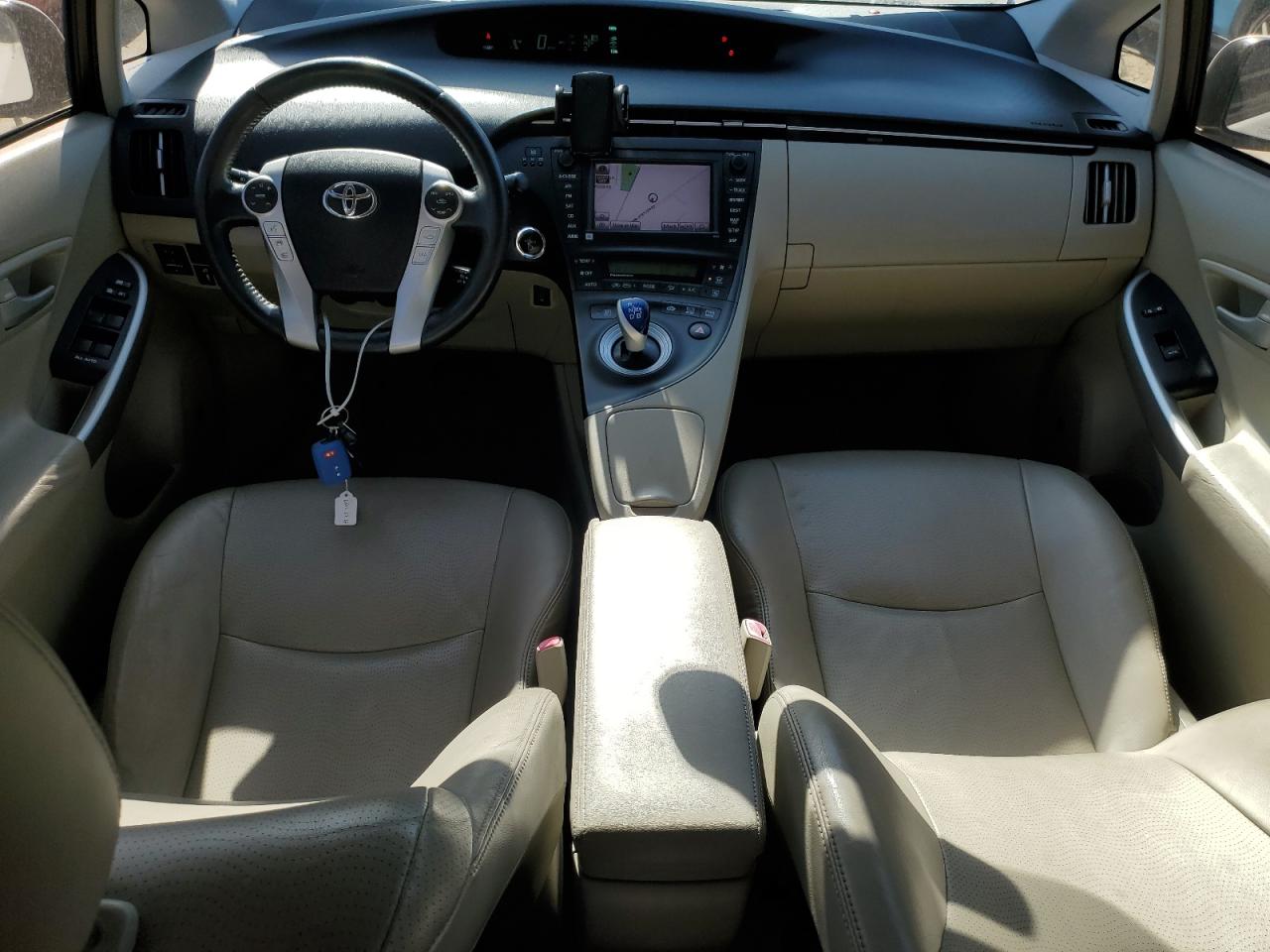 2010 Toyota Prius - Image 8