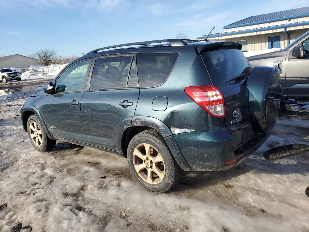 2011 Toyota RAV 4 - Image 2