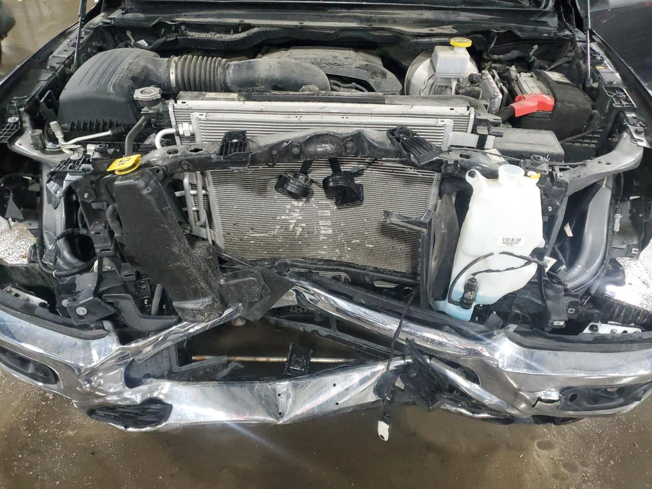 2022 RAM 1500 - Image 12