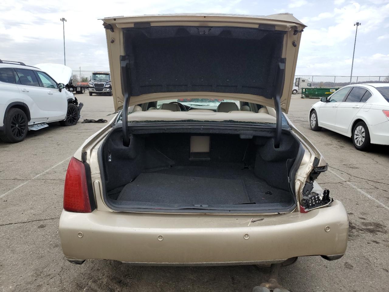 2005 Cadillac Deville VIN: 1G6KD54Y25U257304 Lot: 50888475