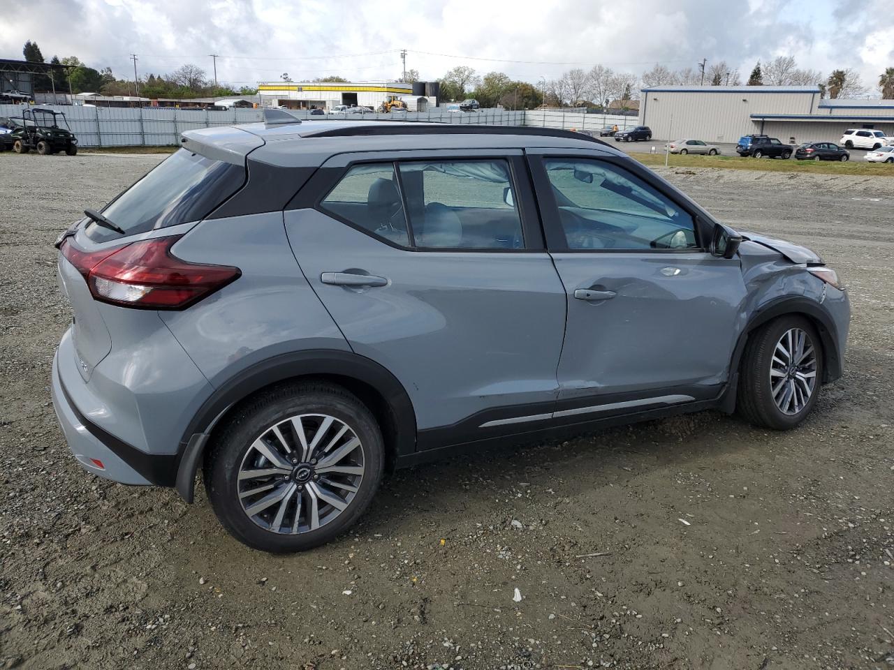 3N1CP5DV2PL525881 NISSAN KICKS 2023
