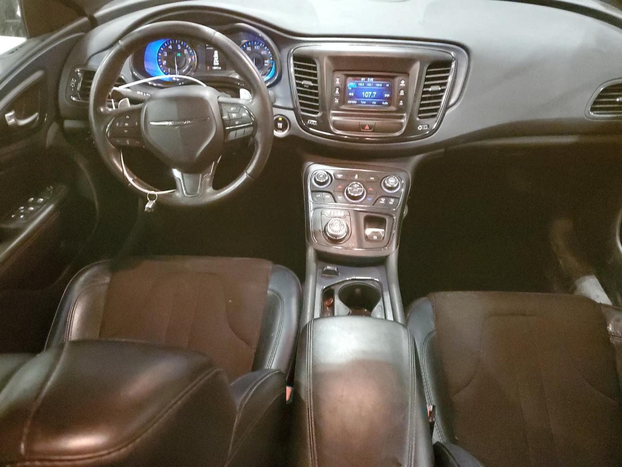 2015 Chrysler 200 - Image 8