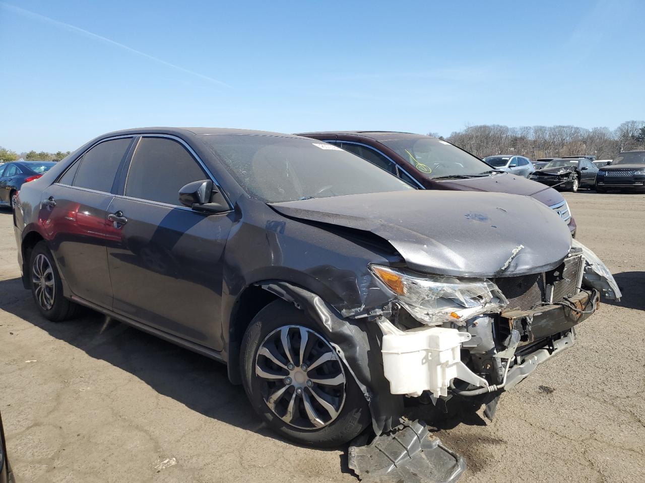 2014 Toyota Camry - Image 4