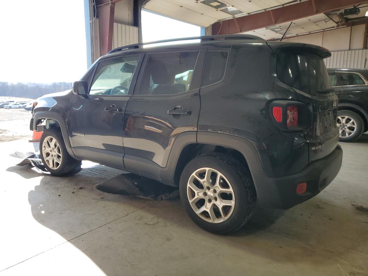 2015 Jeep Renegade - Image 2