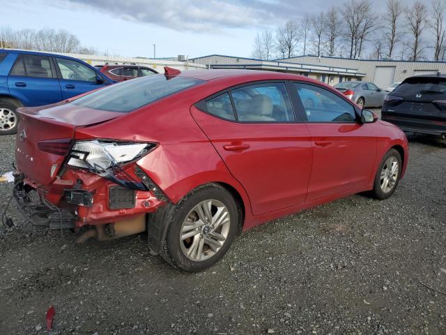  HYUNDAI ELANTRA 2019 Красный