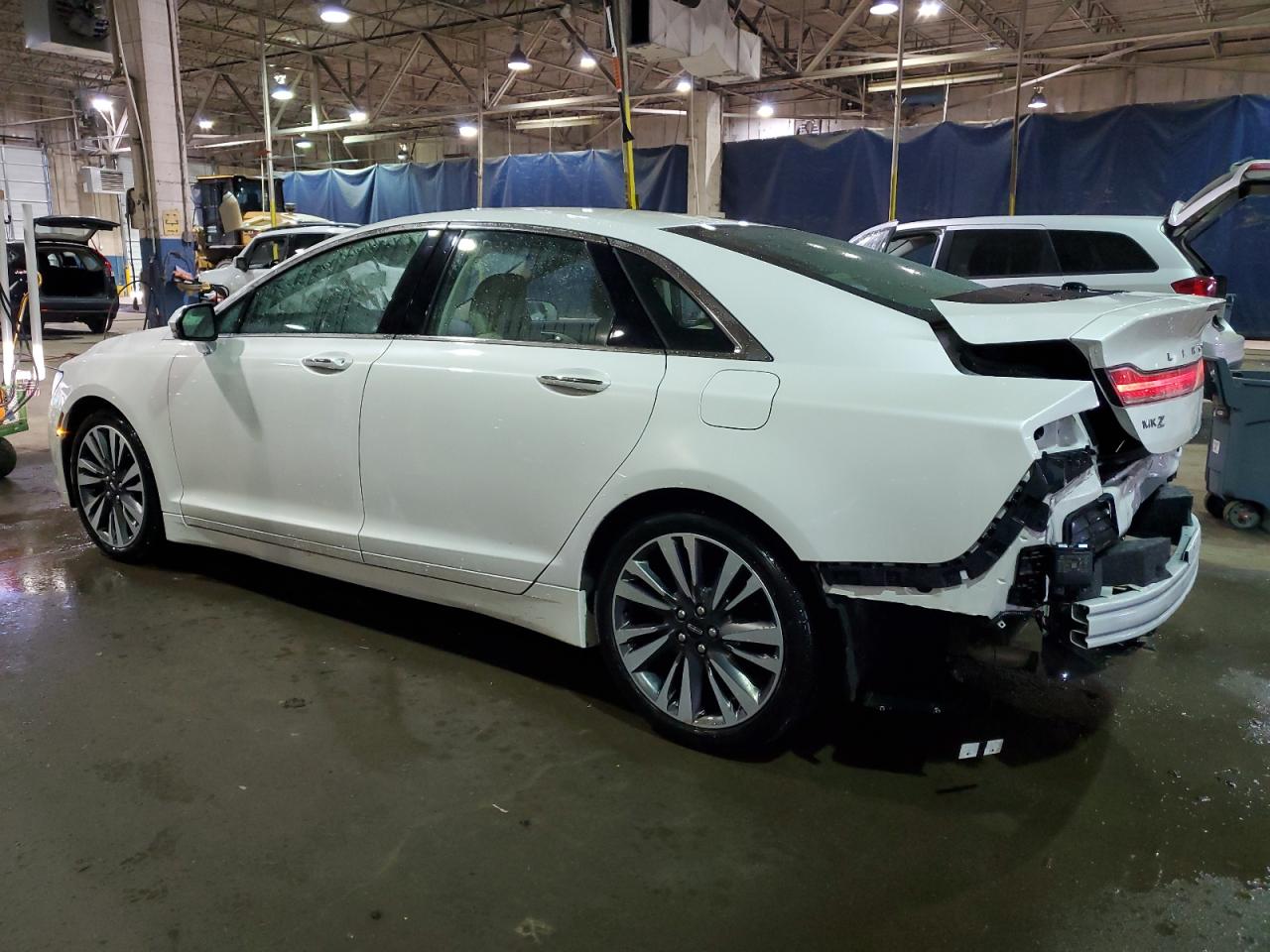 2019 Lincoln MKZ - Image 2