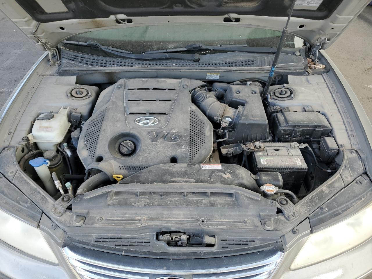 2009 Hyundai Azera - Image 11