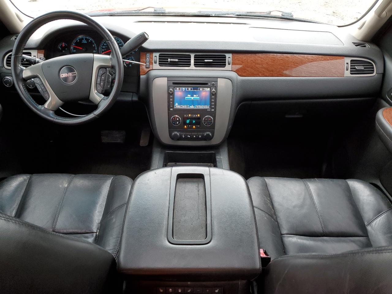2008 GMC Yukon - Image 8