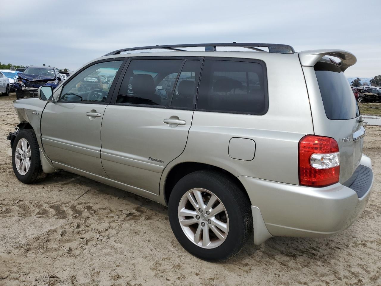 2006 Toyota Highlander - Image 2