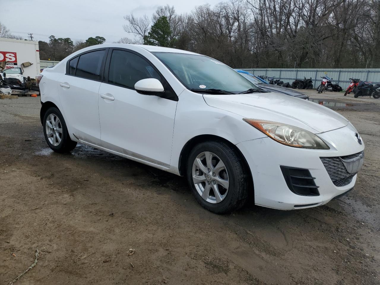 2010 Mazda 3 - Image 4