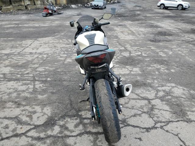  YAMAHA YZF600 2024 Два тона