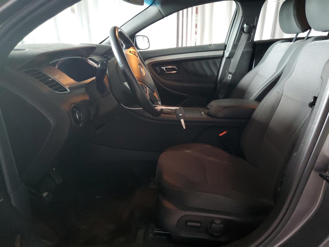 2013 Ford Taurus - Image 7