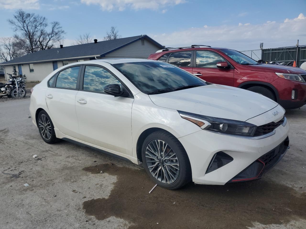 2023 Kia Forte - Image 4