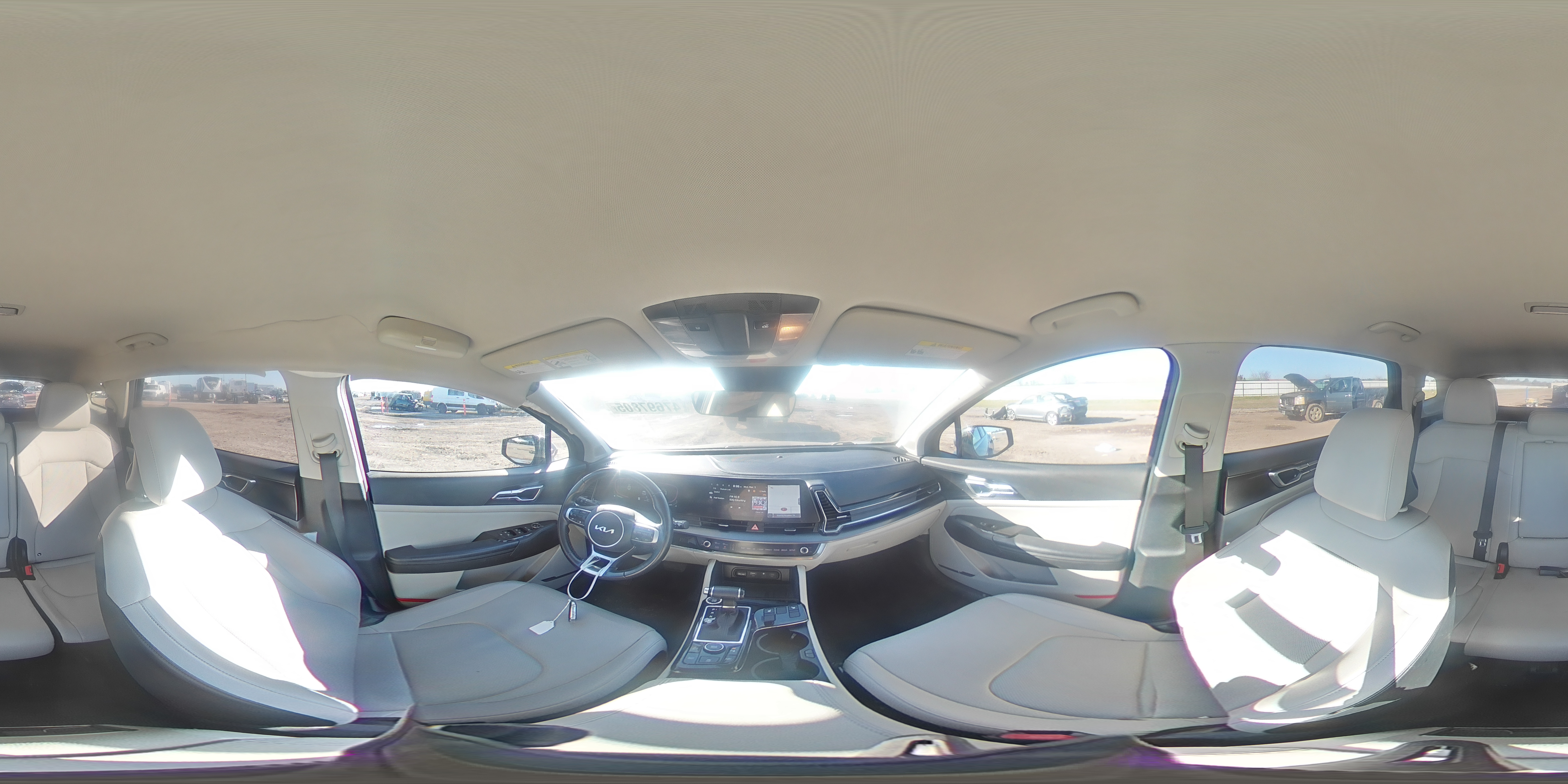 2023 Kia Sportage - Image 13