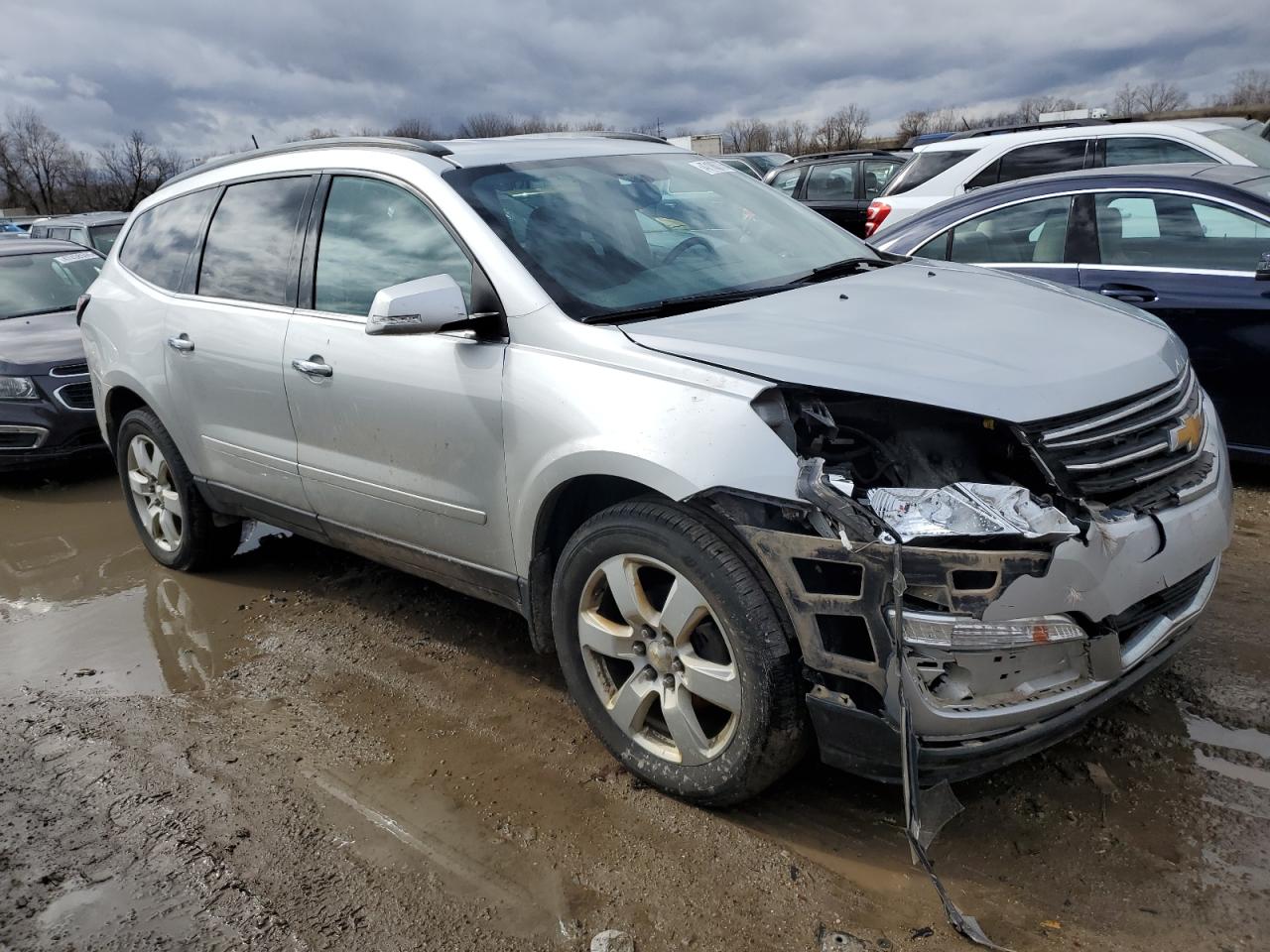 2017 Chevrolet Traverse - Image 4