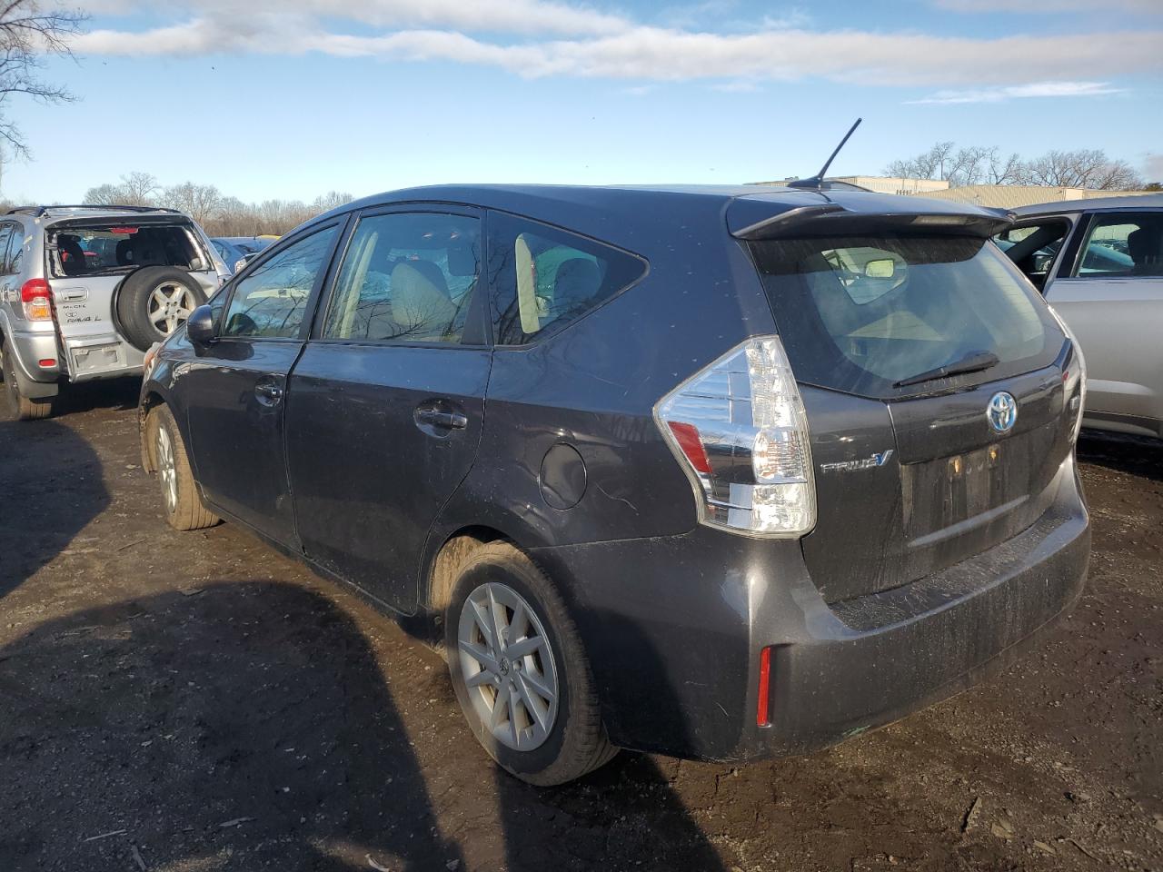 2014 Toyota Prius - Image 2