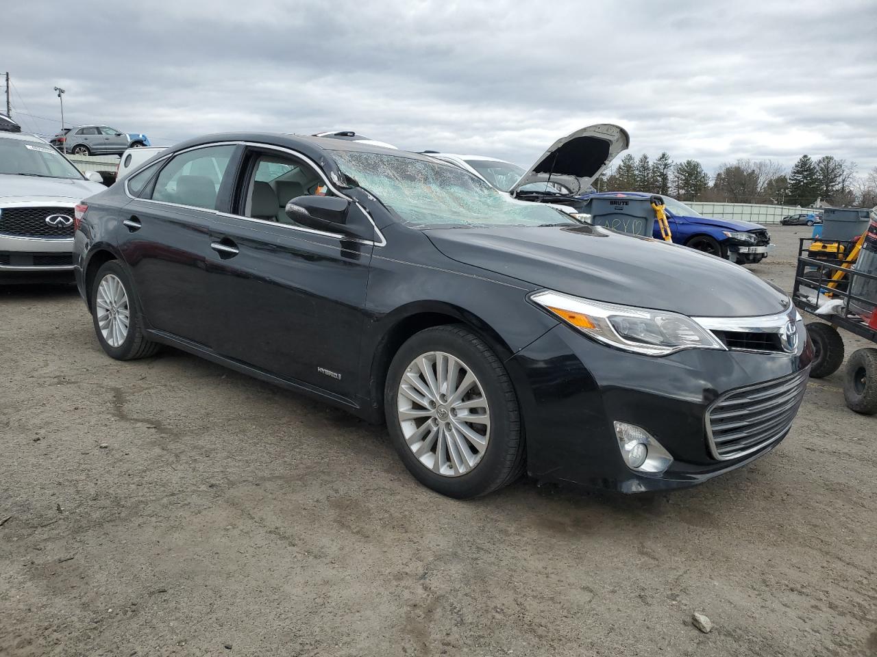 2013 Toyota Avalon - Image 4