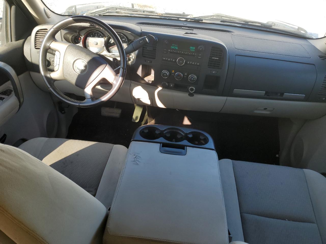 2009 Chevrolet Silverado - Image 8