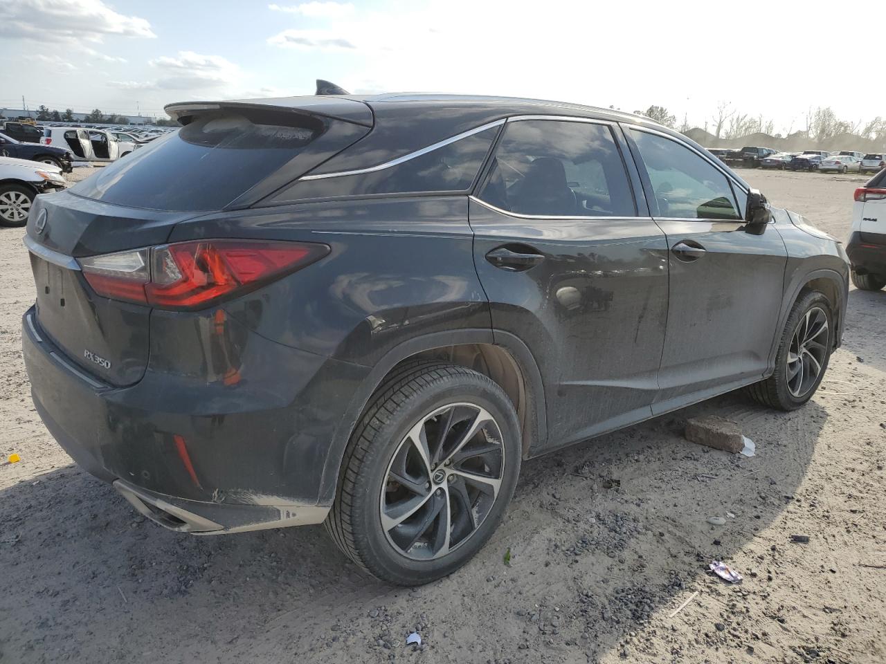 2019 Lexus RX - Image 3