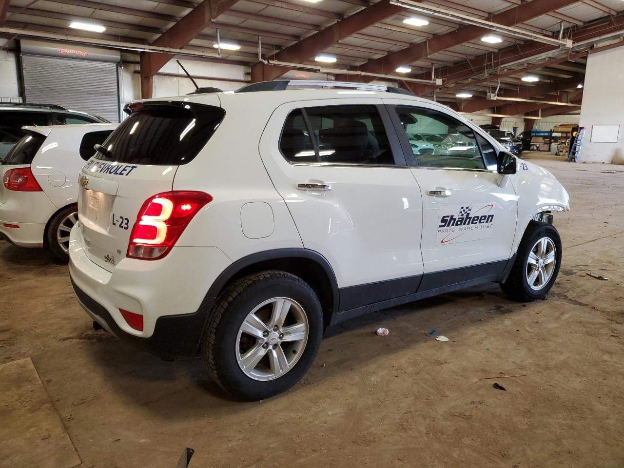 2017 Chevrolet Trax - Image 3