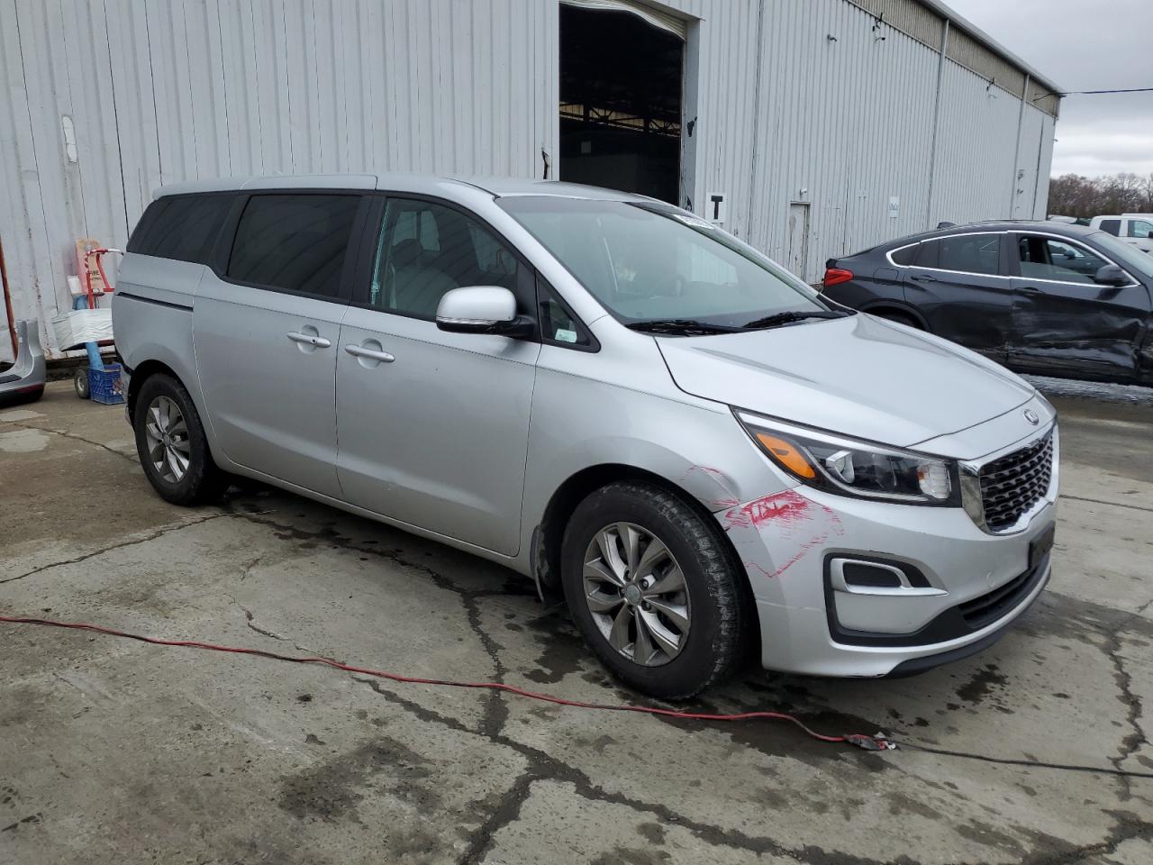 2019 Kia Sedona - Image 4