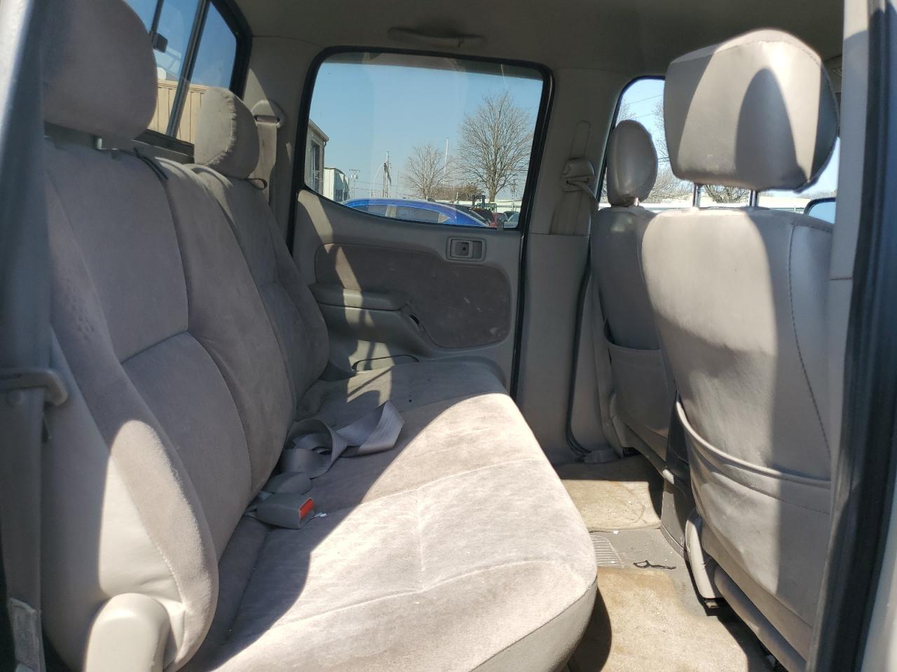 2002 Toyota Tacoma - Image 10