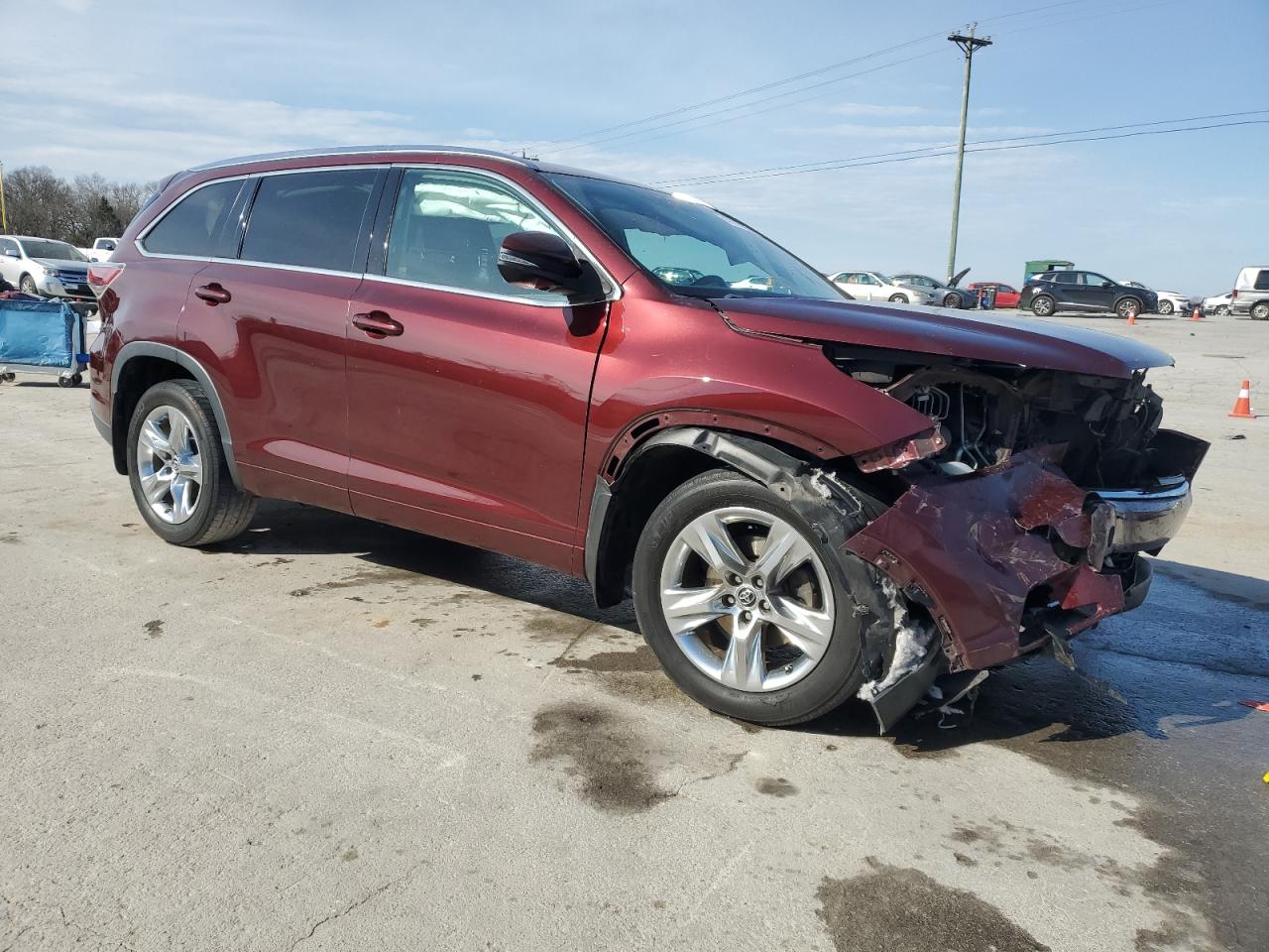 2015 Toyota Highlander - Image 4