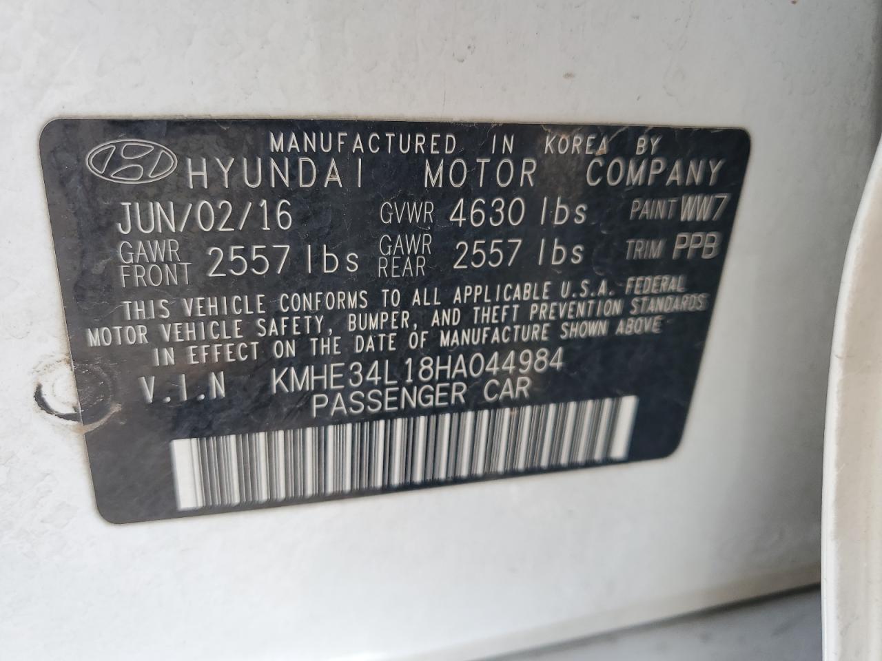 2017 Hyundai Sonata - Image 14