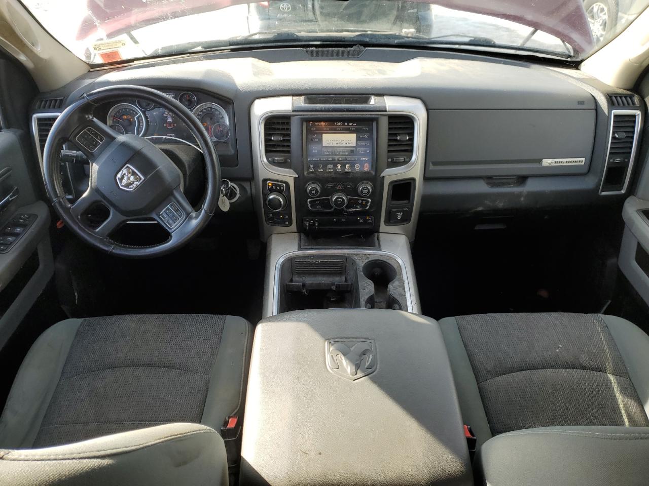 2016 RAM 1500 - Image 8