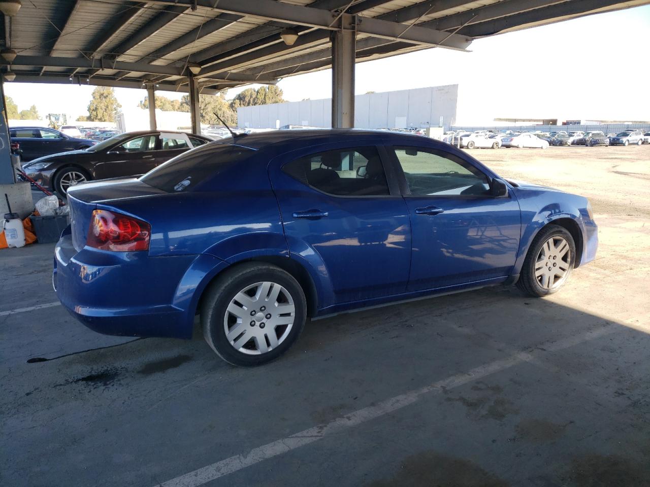 2014 Dodge Avenger - Image 3