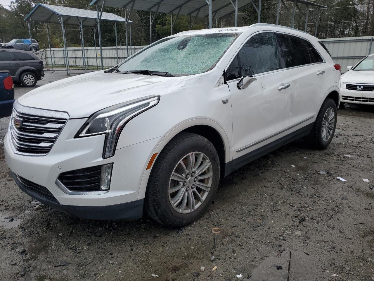 2017 Cadillac XT5 - Image 1