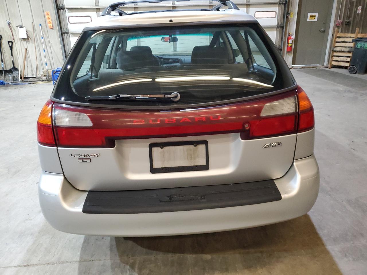 2002 Subaru Legacy L VIN: 4S3BH635927304899 Lot: 49773375