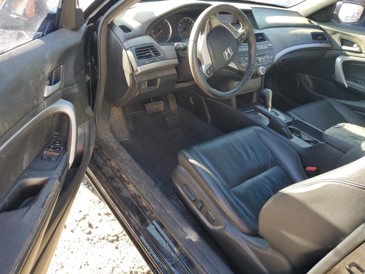 2010 Honda Accord - Image 8