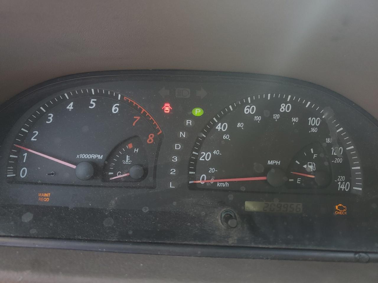 2004 Toyota Camry - Image 9