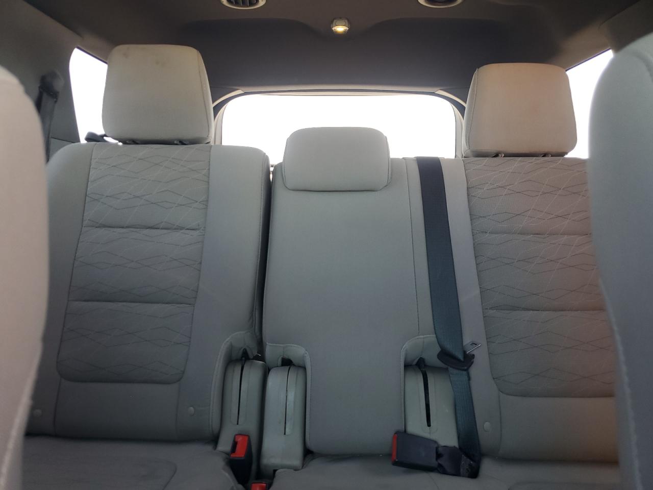 2014 Ford Explorer - Image 10