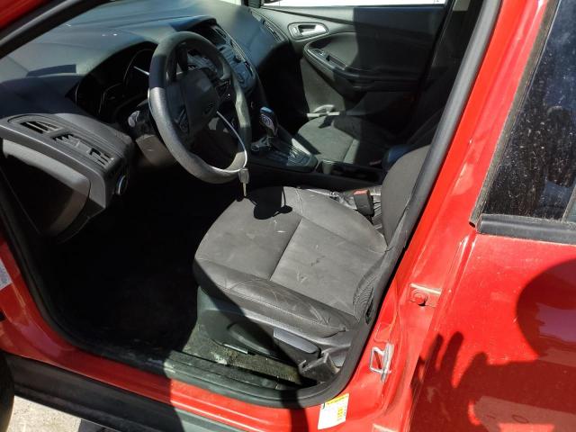 Sedans FORD FOCUS 2015 Czerwony