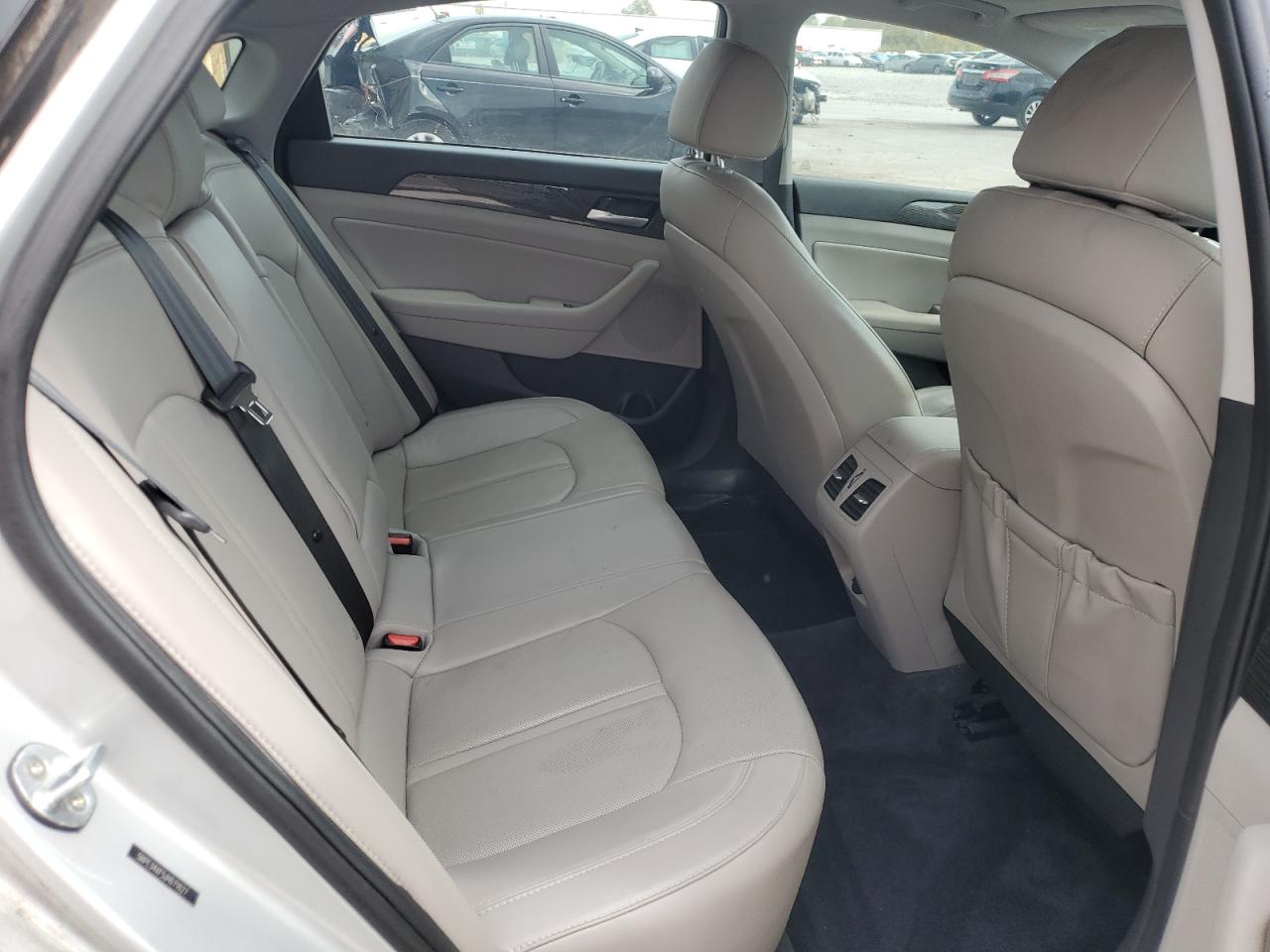 2018 Hyundai Sonata - Image 10