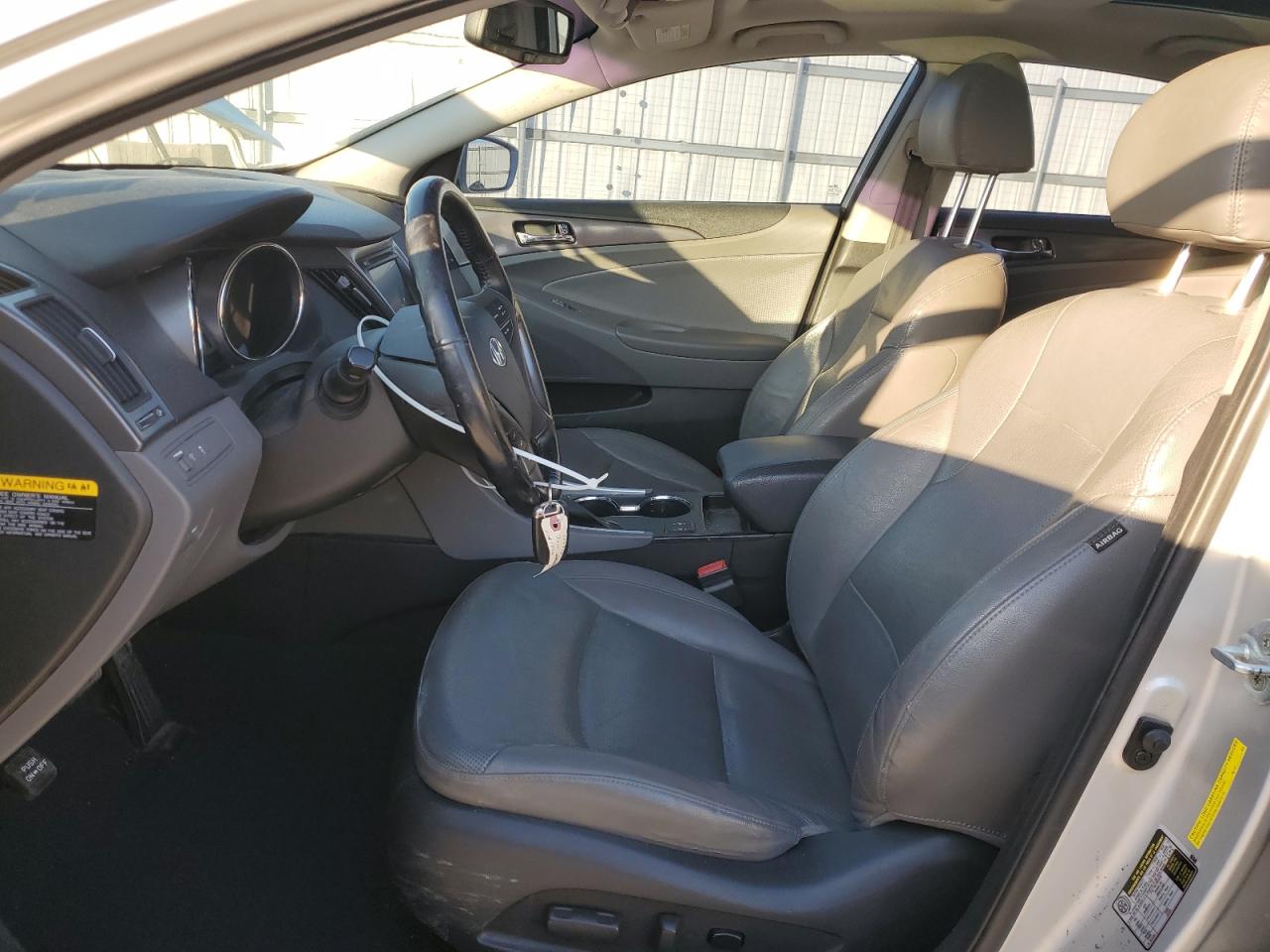 2015 Hyundai Sonata - Image 7