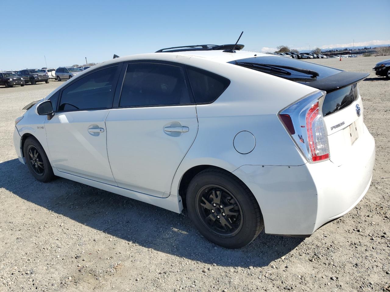2014 Toyota Prius - Image 2