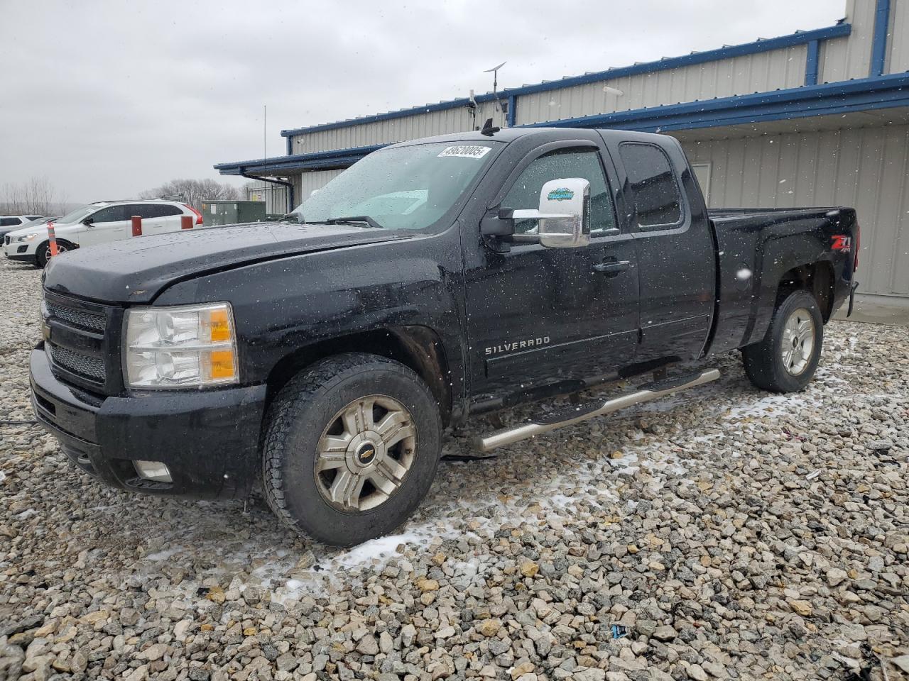2009 Chevrolet Silverado K1500 Lt for Sale in Wayland, MI - Rear End
