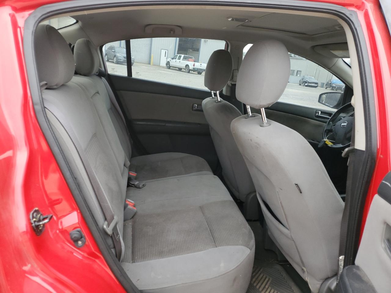 2012 Nissan Sentra - Image 10