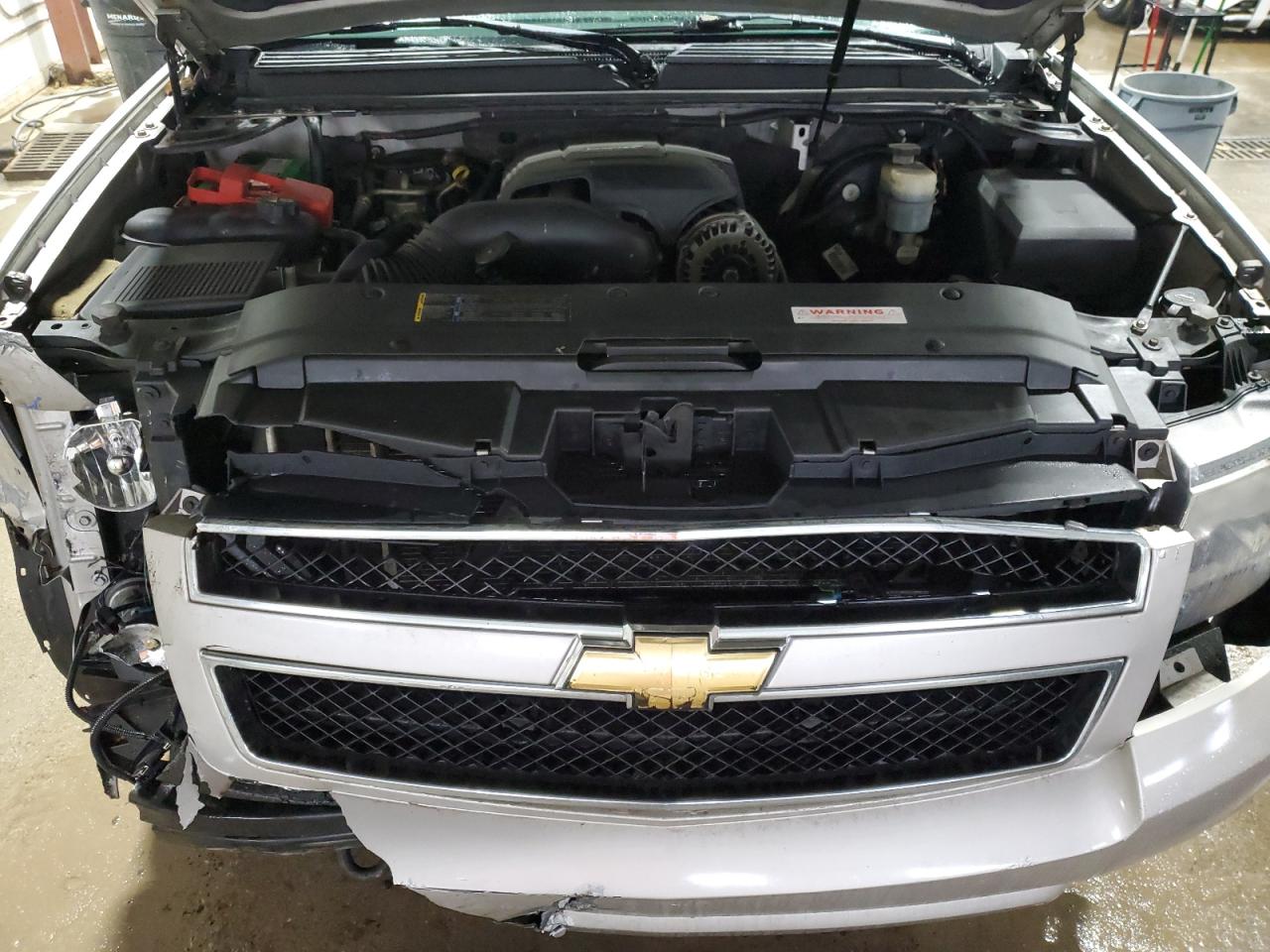 2007 Chevrolet Suburban - Image 12