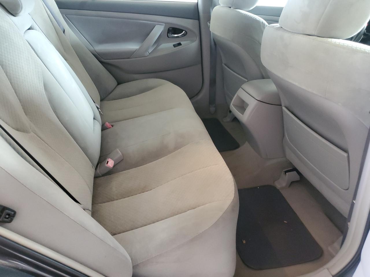 2007 Toyota Camry - Image 10