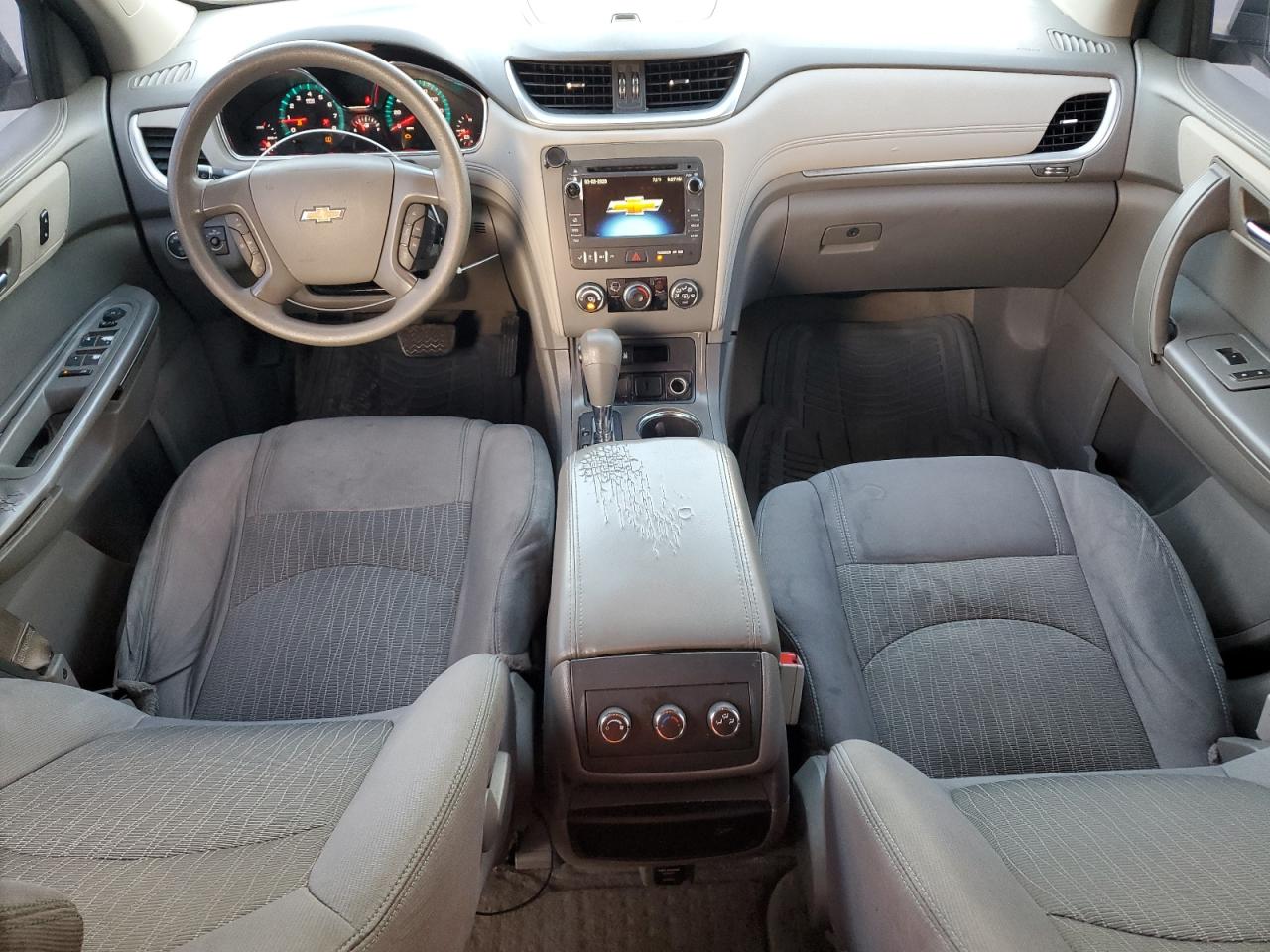 2015 Chevrolet Traverse - Image 8