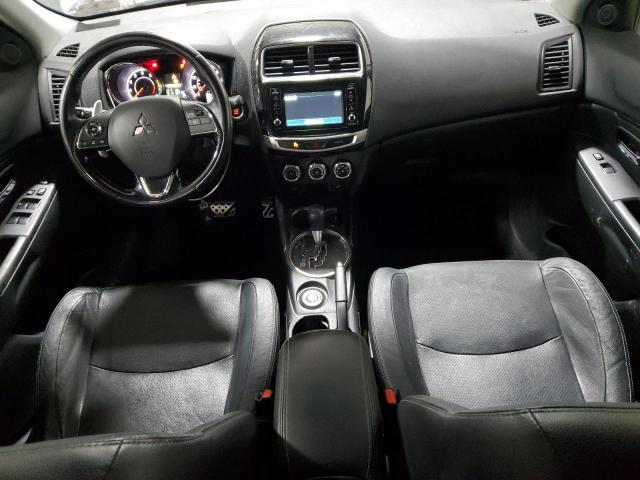  MITSUBISHI OUTLANDER 2017 Biały