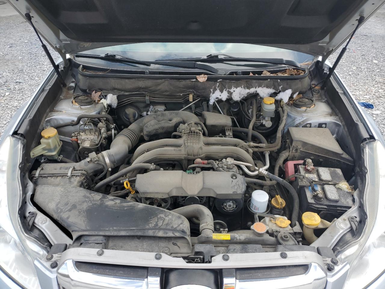 2014 Subaru Outback - Image 11