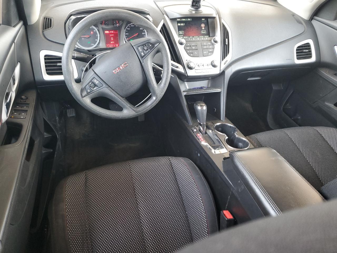2017 GMC Terrain - Image 8