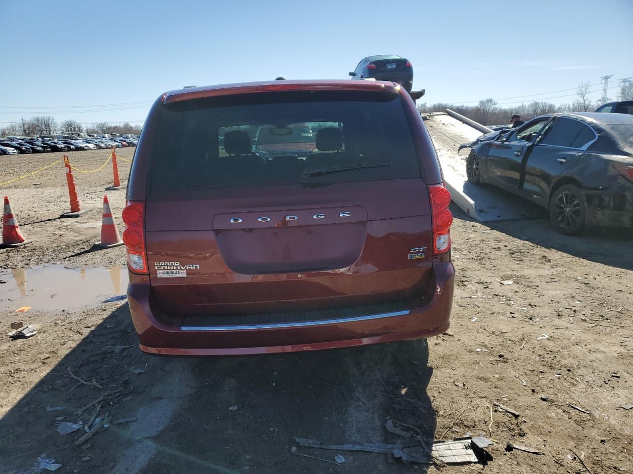 2019 Dodge Caravan - Image 6
