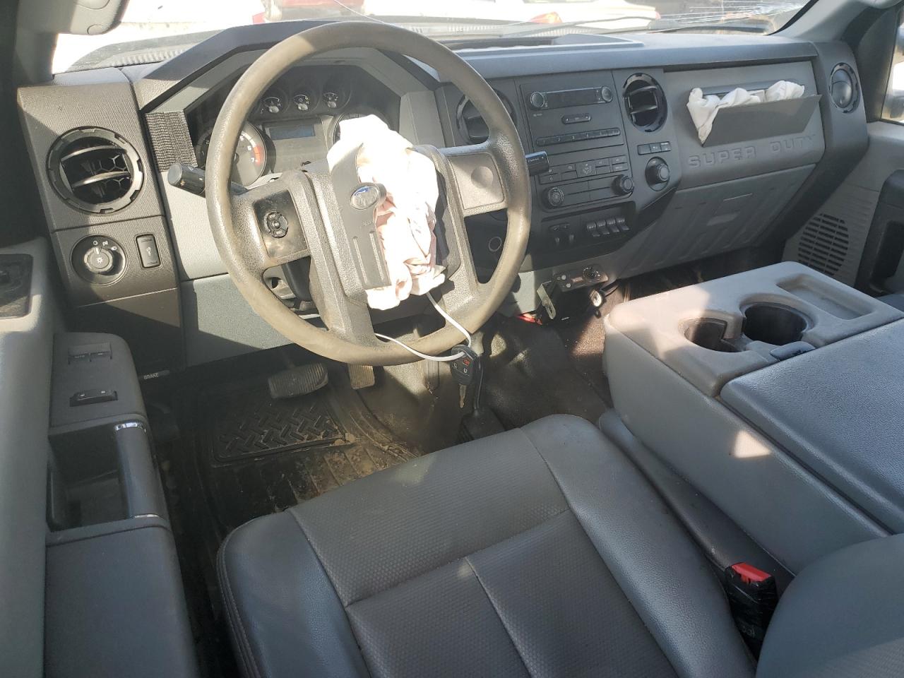 2012 Ford F250 - Image 8